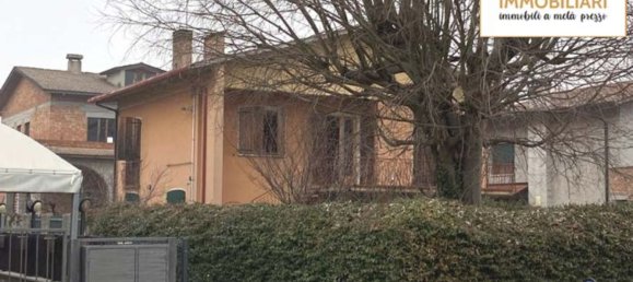 4 rooms Apartment in Abano Terme, Italy No. 15444 2