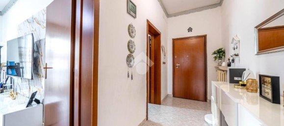 2 chambres Appartement à Reggio Emilia, Italy No. 349769 8