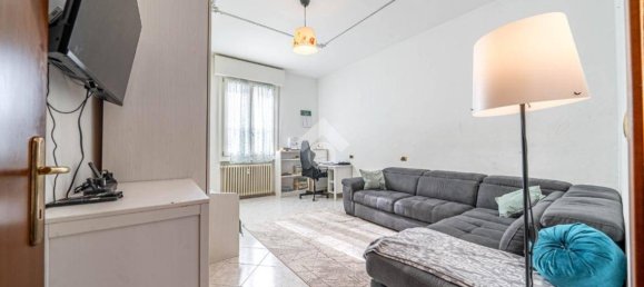 2 غرف نوم شقة في Reggio Emilia, Italy رقم 349769 26