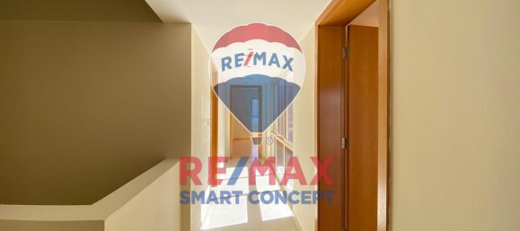 Moradia em banda T3 em Al Raha Gardens, UAE N.º 26244 6