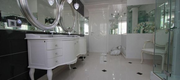 6 bedrooms House in Adeje, Spain No. 115919 18