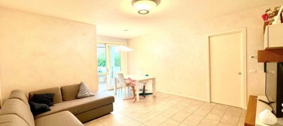 3 bedrooms Apartment in Florence, Italy No. 344858 5