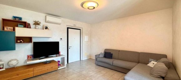 3 bedrooms Apartment in Florence, Italy No. 344858 3