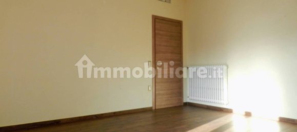 Apartamento de 3 dormitorios en Lucca, Italy No. 370678 20