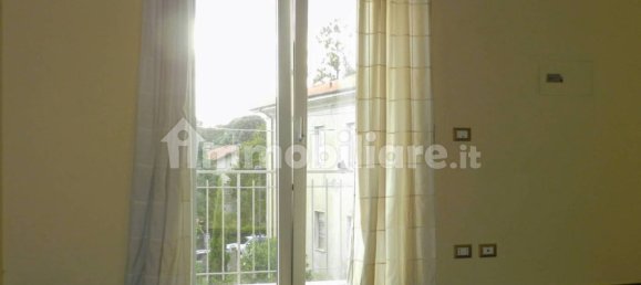 Apartamento de 3 dormitorios en Lucca, Italy No. 370678 21