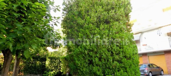 Apartamento de 3 dormitorios en Lucca, Italy No. 370678 39