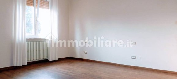 Apartamento de 3 dormitorios en Lucca, Italy No. 370678 26