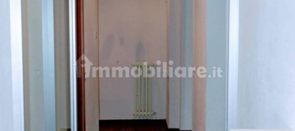 Apartamento de 3 dormitorios en Lucca, Italy No. 370678 27