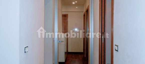 Apartamento de 3 dormitorios en Lucca, Italy No. 370678 13