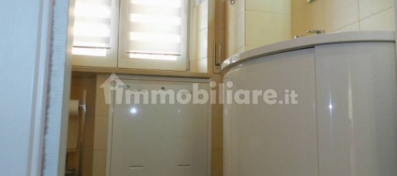 Apartamento de 3 dormitorios en Lucca, Italy No. 370678 11