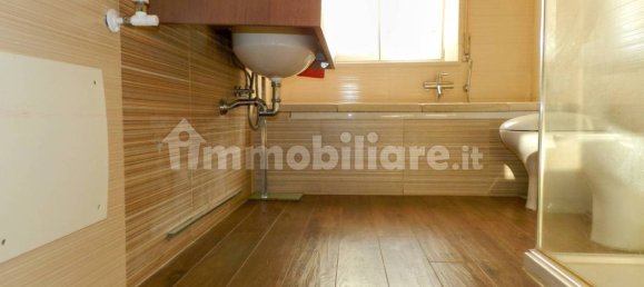 Apartamento de 3 dormitorios en Lucca, Italy No. 370678 29