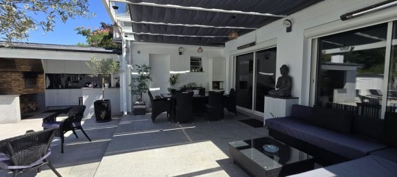 3 bedrooms House in Quincy-sous-Senart, France No. 181325 3