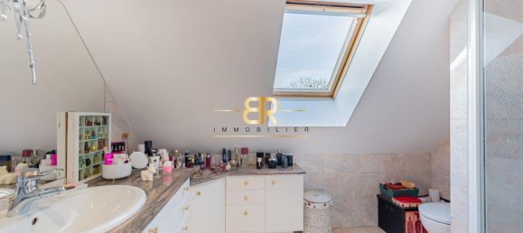 3 bedrooms House in Quincy-sous-Senart, France No. 181325 12