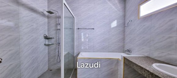 Café / restaurante T3 em Bang Lamung, Thailand N.º 15185 8