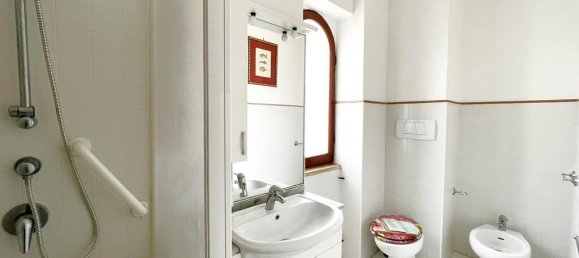 5 bedrooms Villa in Terracina, Italy No. 53519 15