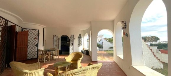 5 bedrooms Villa in Terracina, Italy No. 53519 24