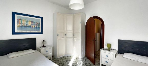 5 bedrooms Villa in Terracina, Italy No. 53519 12