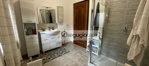 3 Schlafzimmer Wohnung in Rome, Italy, Nr. 321616 15