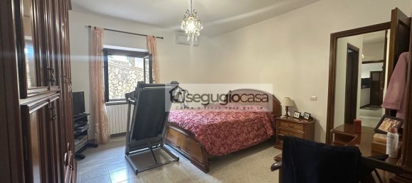 3 Schlafzimmer Wohnung in Rome, Italy, Nr. 321616 11