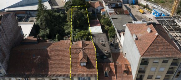 730m² Building in Porto, Portugal No. 138422 3