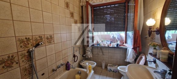 9 bedrooms Villa in Lucca, Italy No. 311006 18