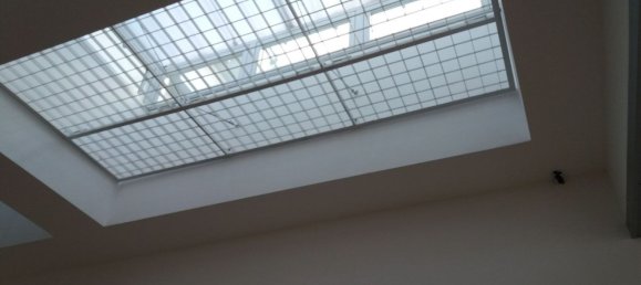 150m² Office in Saronno, Italy No. 364880 5