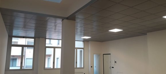 150m² Office in Saronno, Italy No. 364880 23