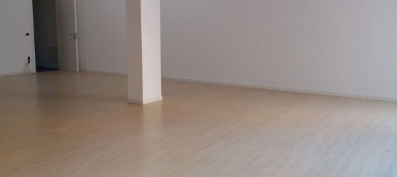 150m² Office in Saronno, Italy No. 364880 6