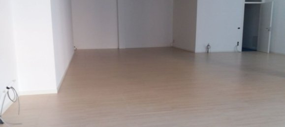 150m² Office in Saronno, Italy No. 364880 11