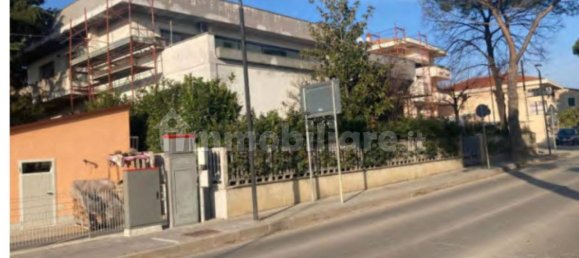 1 Schlafzimmer Wohnung in Roseto degli Abruzzi, Italy, Nr. 341327 3