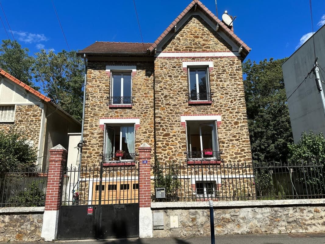 Дом с 3 спальнями в Вильмомбль, Франция № 105596