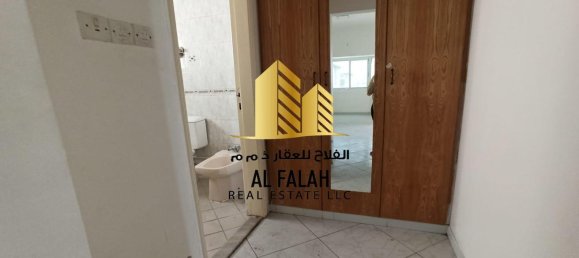 4 bedrooms Villa in Al Heerah, UAE No. 30005 7