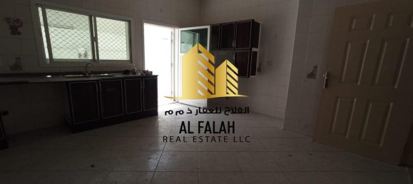 4 bedrooms Villa in Al Heerah, UAE No. 30005 13