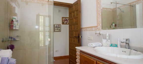 4 Schlafzimmer Haus in Coin, Spain, Nr. 137926 60