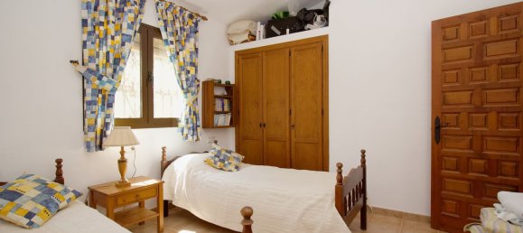 4 Schlafzimmer Haus in Coin, Spain, Nr. 137926 22