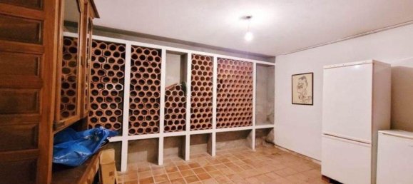 7 Schlafzimmer Haus in Bergondo, Spain, Nr. 55689 45