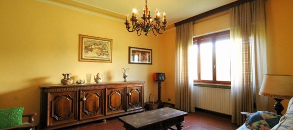 5 rooms Villa in Capannori, Italy No. 298972 8
