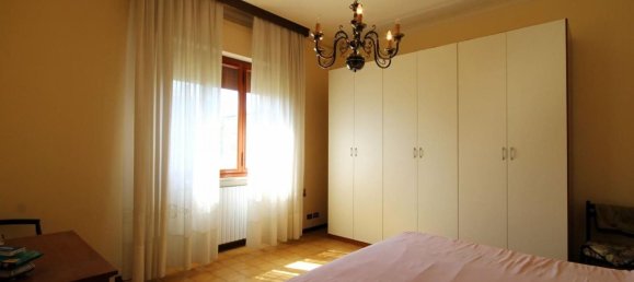 5 rooms Villa in Capannori, Italy No. 298972 19