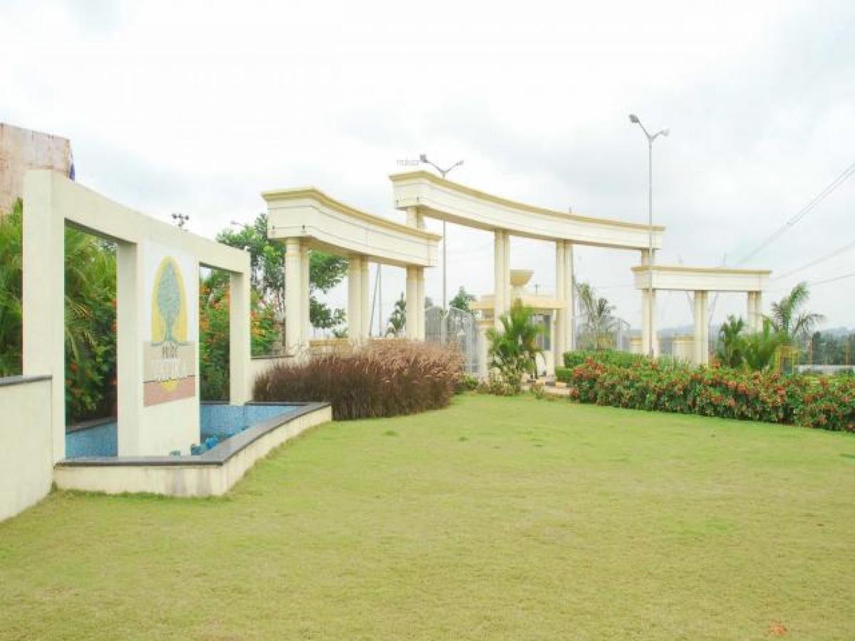  Land in Bangalore, India No. 33162