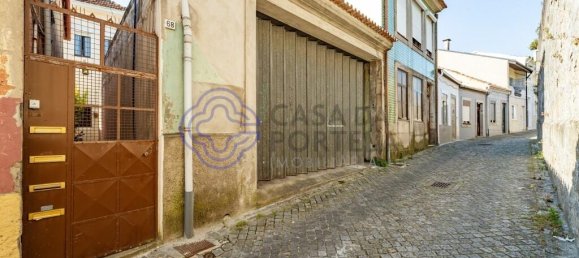 605m² Building in Porto, Portugal No. 51785 47