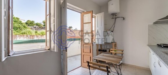 605m² Building in Porto, Portugal No. 51785 36