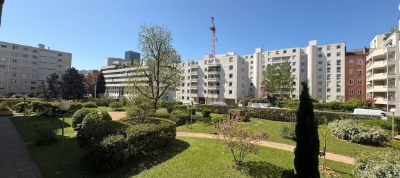 Apartamento de 3 dormitorios en Lyon, France No. 343511 14