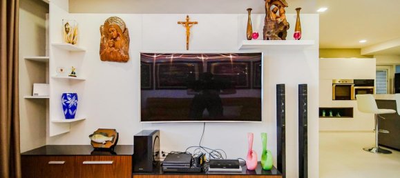 2 bedrooms Apartment in District 7, Vietnam No. 17793 7