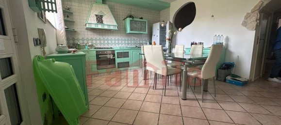 Дом с 5 спальнями в Сириньяно, Италия № 323651 14