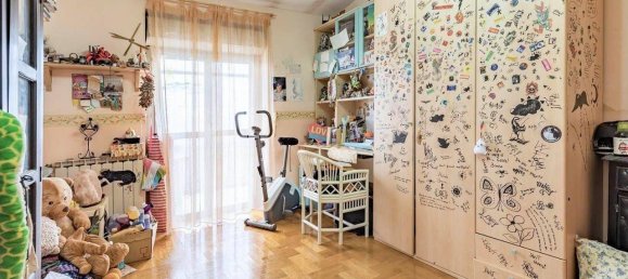 9 rooms Apartment in Rome, Italy No. 41415 11