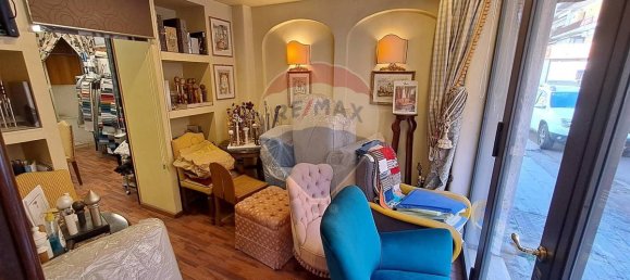 Propiedad comercial de 4 dormitorios en Catania, Italy No. 52930 2