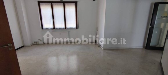 130m² Office in Varese, Italy No. 149904 4