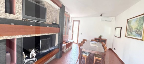 4 rooms House in Noicattaro, Italy No. 17525 2