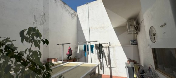 4 rooms House in Noicattaro, Italy No. 17525 17