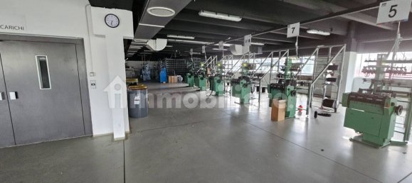 5 rooms Commercial property in Gorlago, Italy No. 351956 12